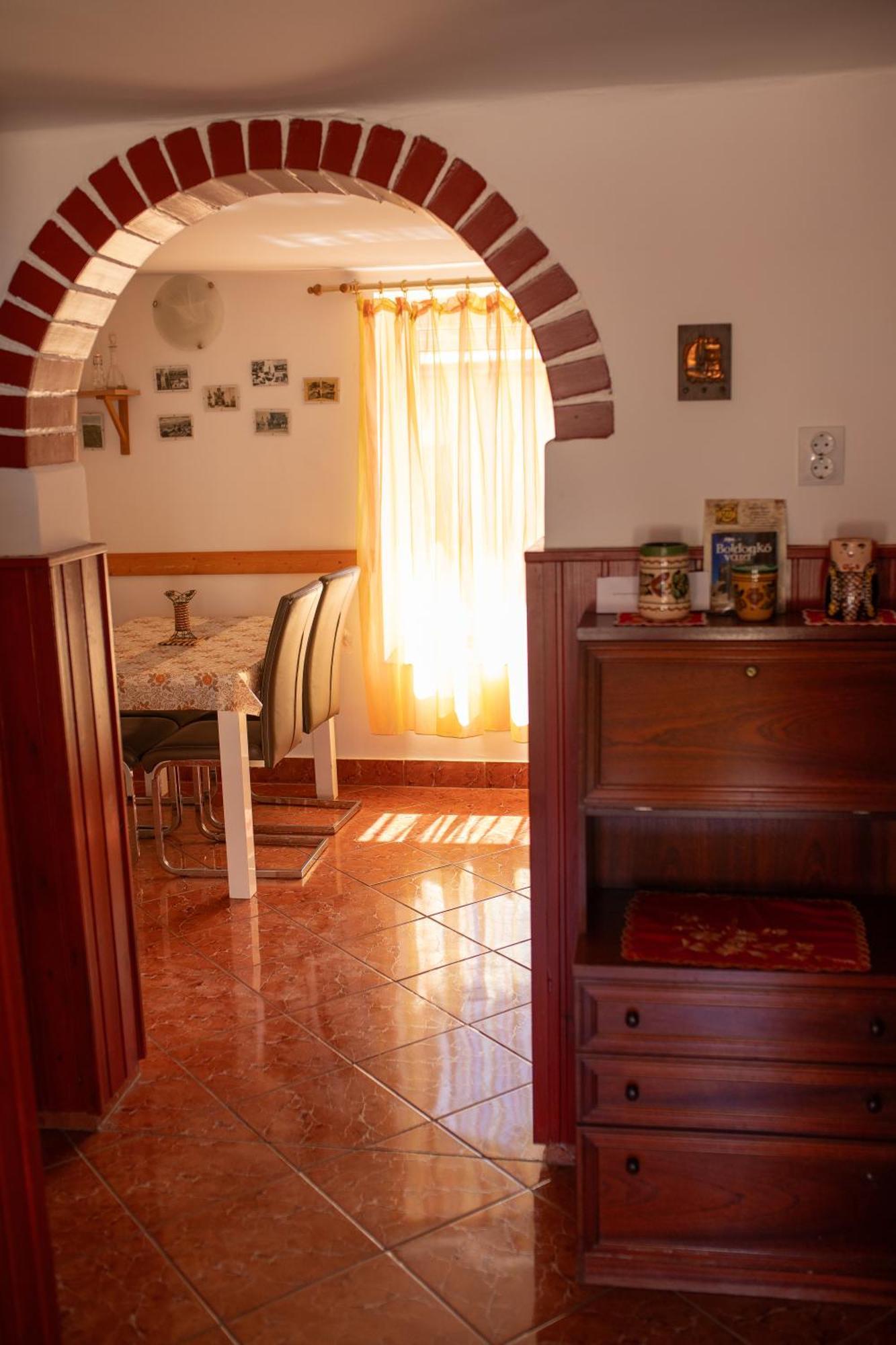Europa Szive Vendeghaz Apartment Tallya Luaran gambar