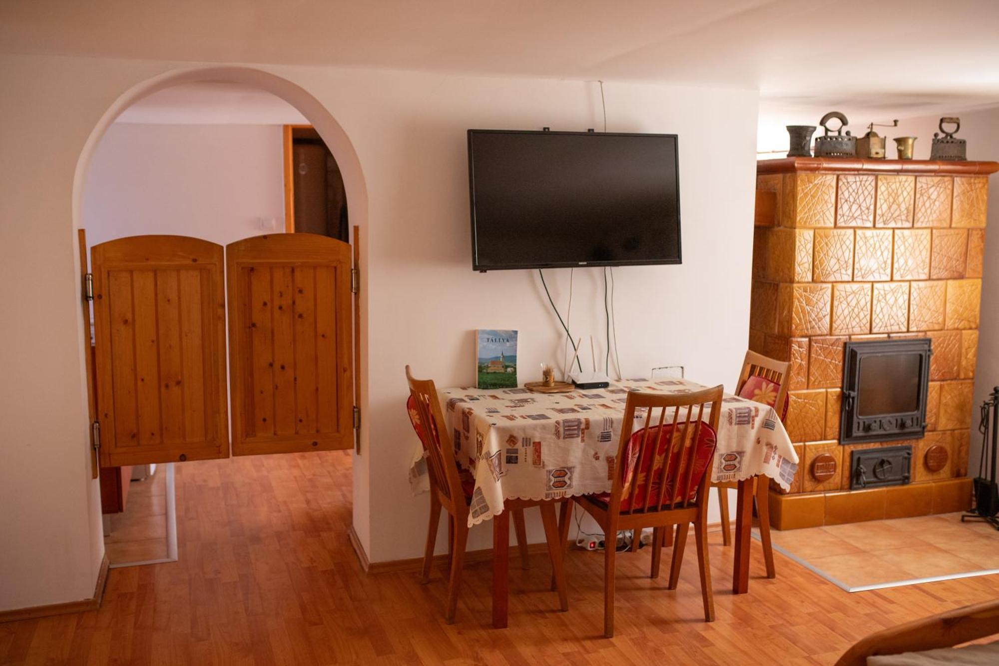Europa Szive Vendeghaz Apartment Tallya Luaran gambar