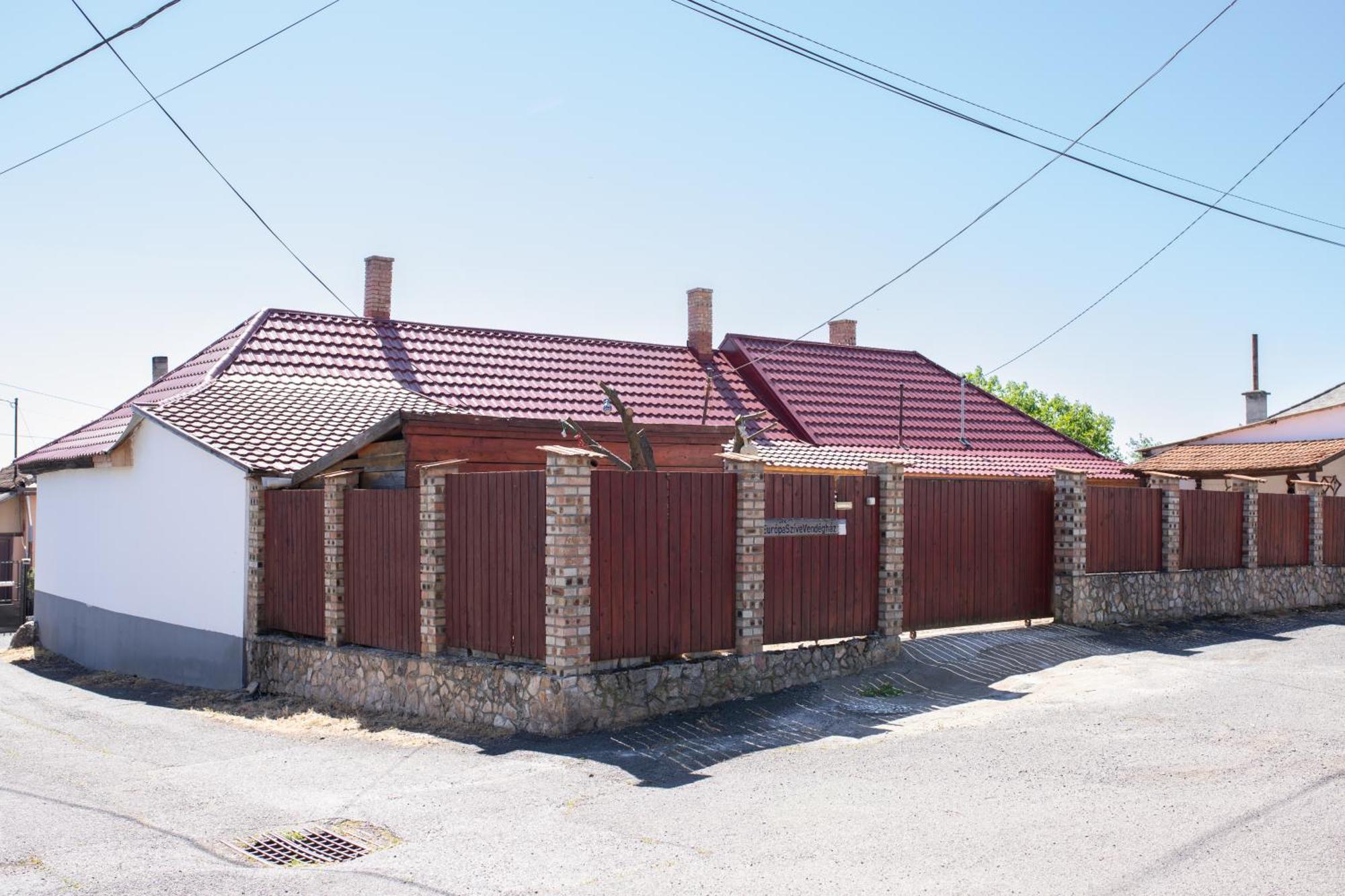Europa Szive Vendeghaz Apartment Tallya Luaran gambar